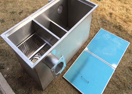 油水分离器